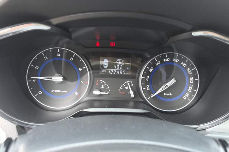 Used Changan Alsvin V7 2016 1.6L Manual Joyride Model China V Standard