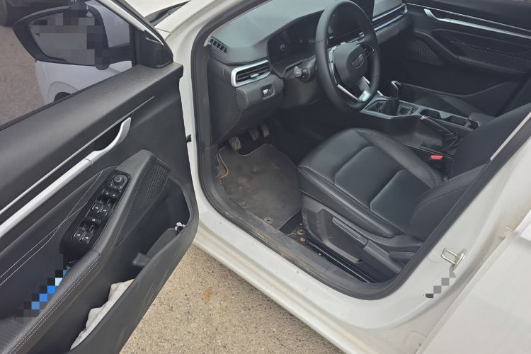 Used Geely Auto Emgrand 2025 4th Generation 1.5L Manual – Dragon Edition