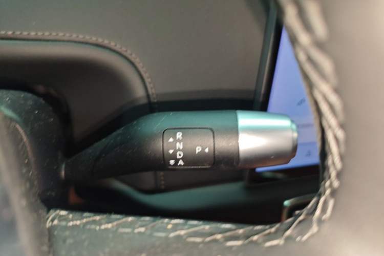 Used Li Auto L6 2024 Pro Model Gear Lever