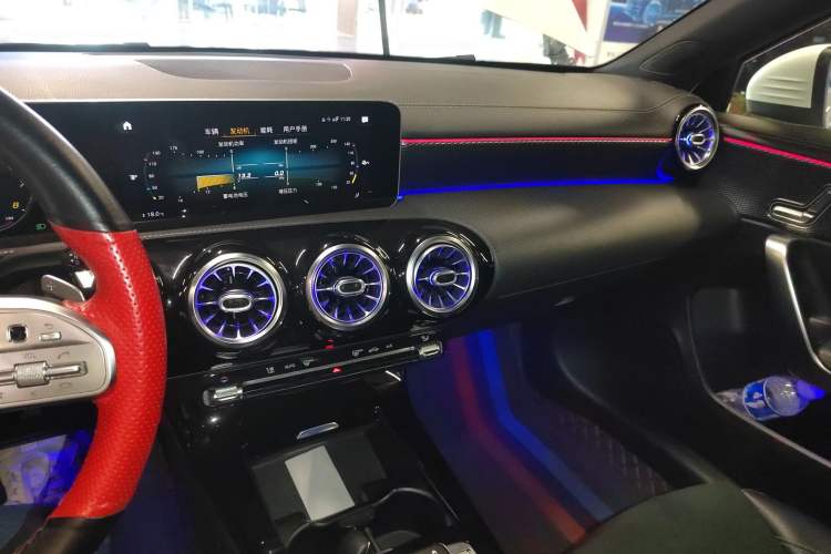 Used Mercedes-Benz A-Class 2019 Restyled A 200 L Sport Sedan Audio And AC Panel