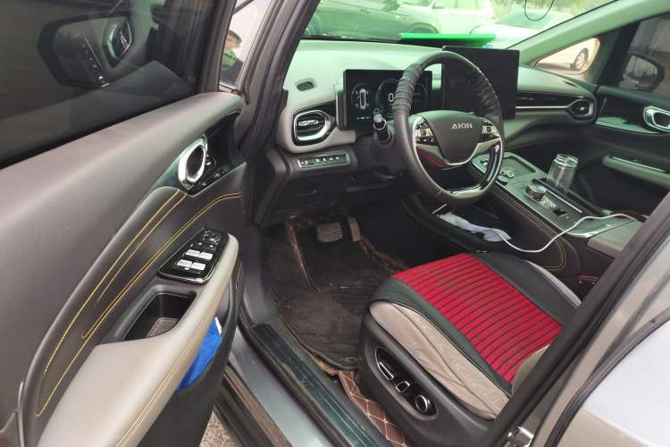 Used AION V 2021 Plus 70 Smart Edition Lithium Iron Phosphate
