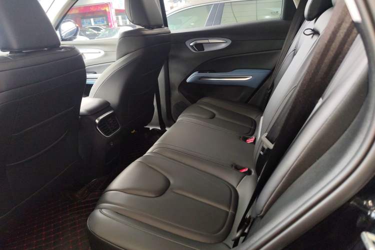 Used Bestune T90 2023 1.5T DCT Automatic Luxury Edition Left Rear Seat