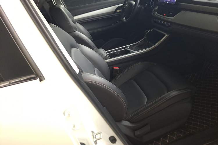 Used Geely Auto Vision X6 2020 1.4T CVT Luxury Edition