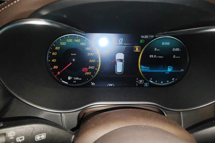 Used Mercedes-Benz GLC 2020 Facelift GLC 300 L 4MATIC Dynamic Edition