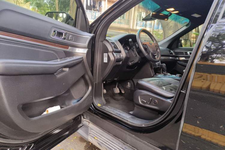 Used Ford Explorer 2016 2.3T Elite Edition
