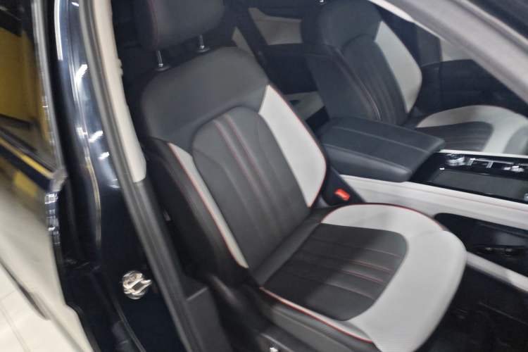 Used Volkswagen Teramont X 2023 Revised 380TSI Four-Wheel Drive Prestige Luxury Edition Right Front Seat