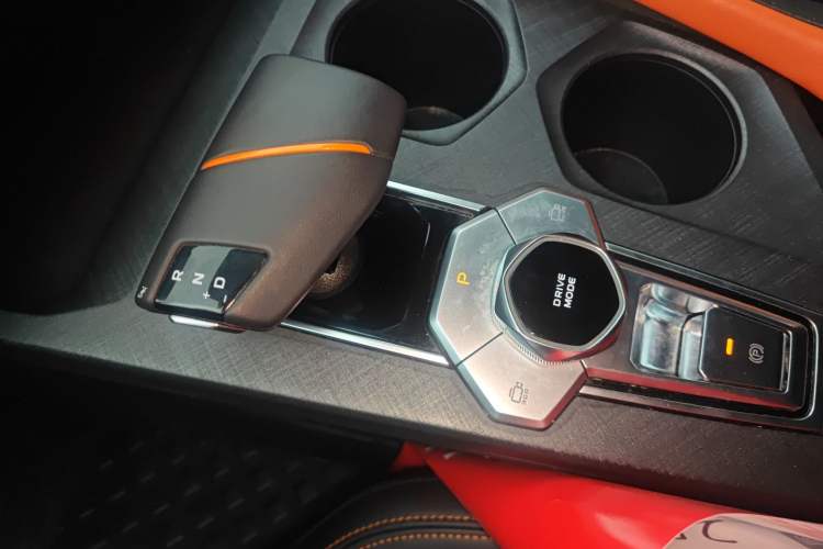 Used CHANGAN UNI-V 2022 1.5T Prestige Version
