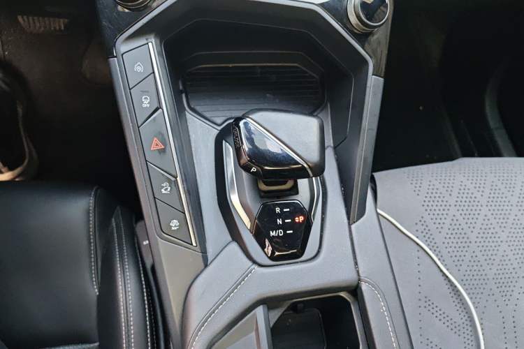 Used Lynk & Co 06 2023 Remix 1.5T JinPro
