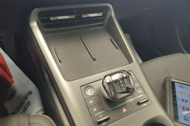 Used BYD Qin PLUS 2025 DM-i Smart Drive 55KM Leading Model
