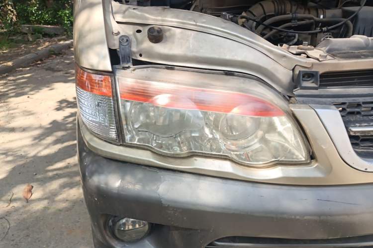 Used FORTHING Lingzhi 2013 V3 1.5L 7-Seater Standard Model II