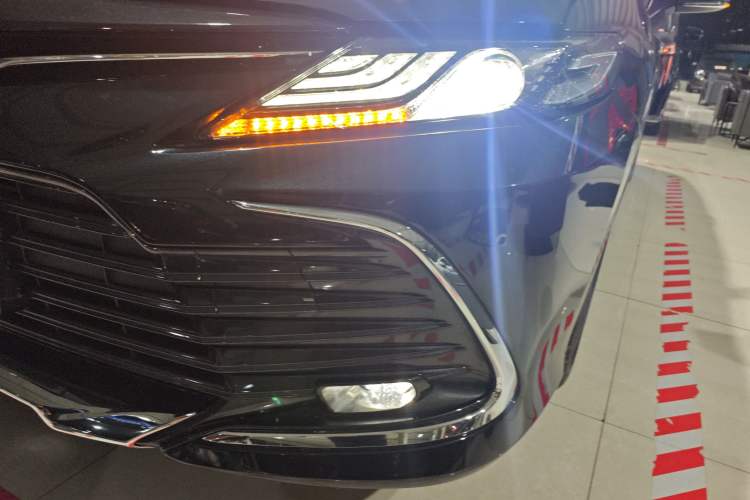 Used Toyota Camry 2023 2.5G Luxury Edition
