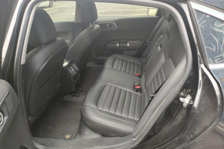 Used Citroen C6 2022 400THP Co-Creation Edition