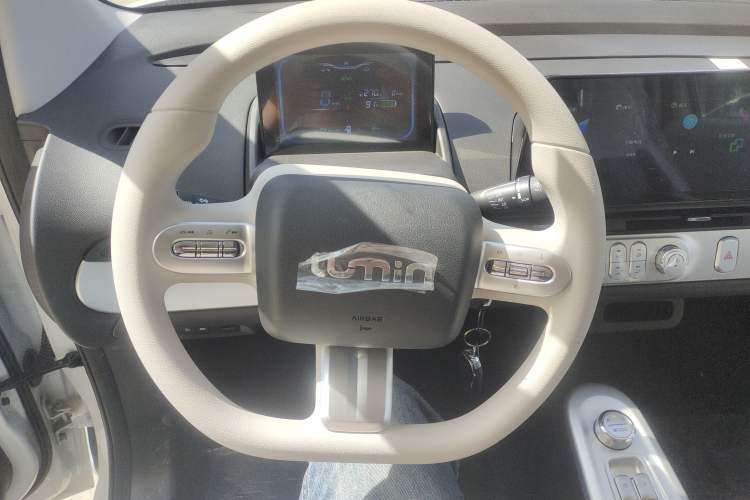 Used CHANGAN NEVO Lumin 2025 301km Honey Dew Edition Steering Wheel