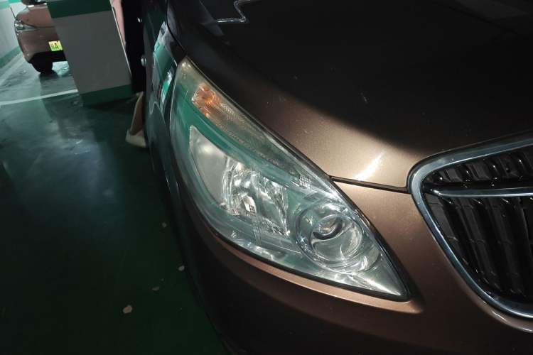 Used Buick GL8 2018 28T Luxury Model China VI Standard
