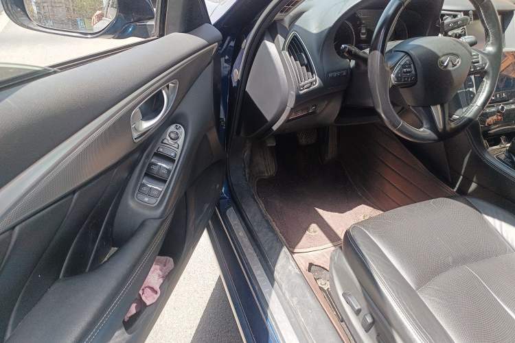 Used Infiniti Q50L 2016 2.0T Comfort Edition Driver Seat