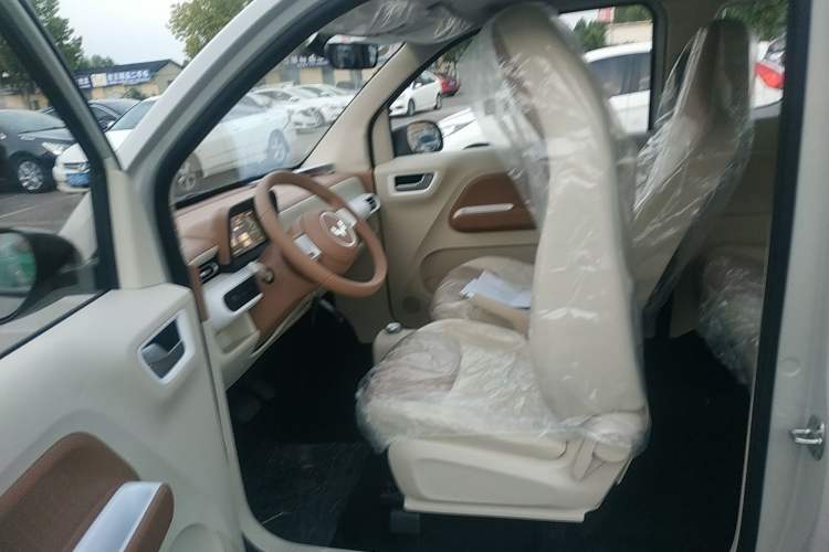 Used Wuling Hongguang MINIEV 2024 3rd Generation 215km Youth Edition