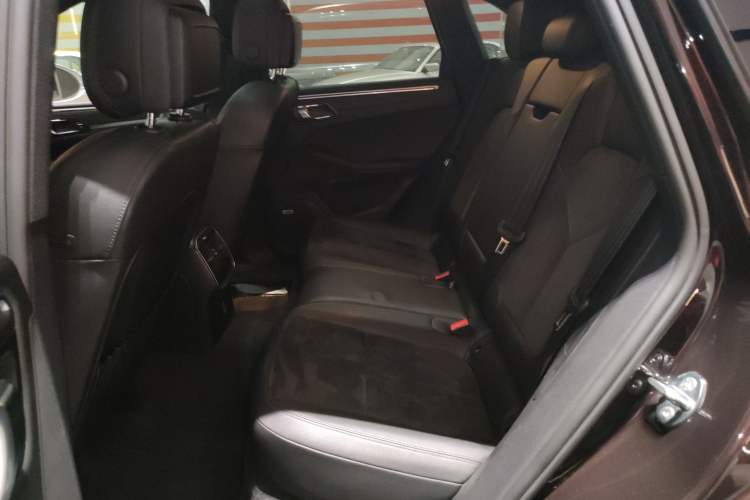 Used Porsche Macan 2020 Macan 2.0T