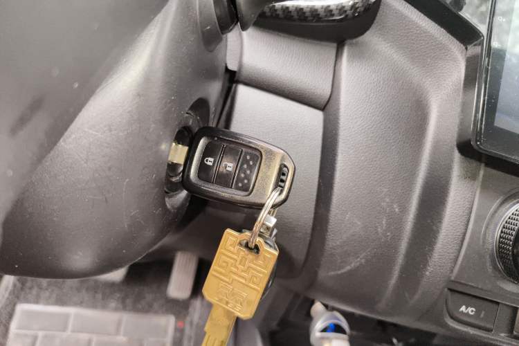 Used Honda Fit 2016 1.5L LXS CVT Comfort Sunroof Version
