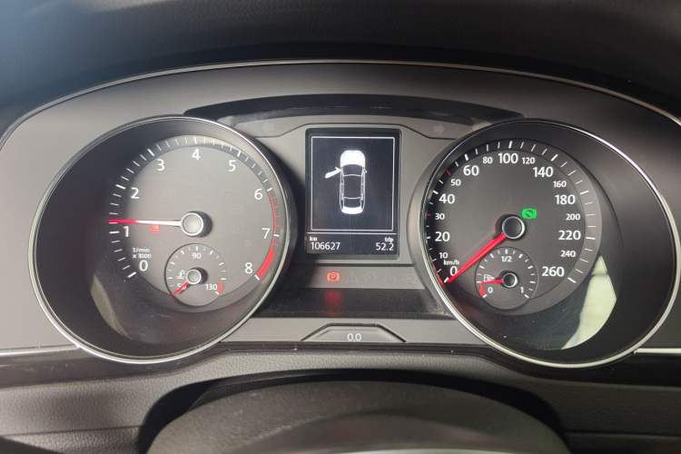 Used Volkswagen Magotan 2019 330TSI DSG Luxury Model China V Standard Instrument Cluster