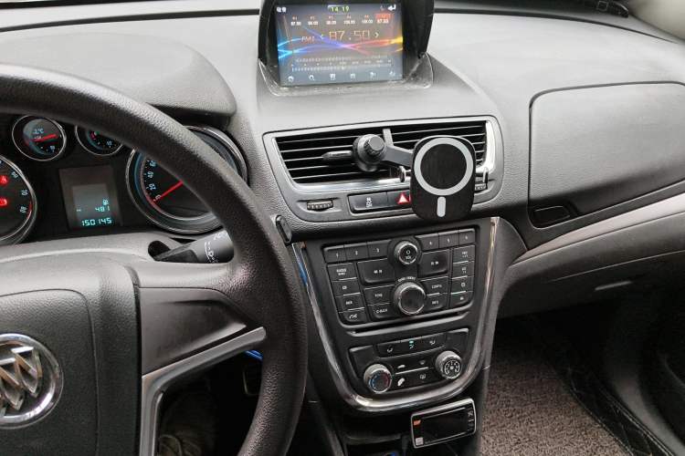 Used Buick Encore 2014 1.4T Manual Two-Wheel Drive Urban Advanced Model
