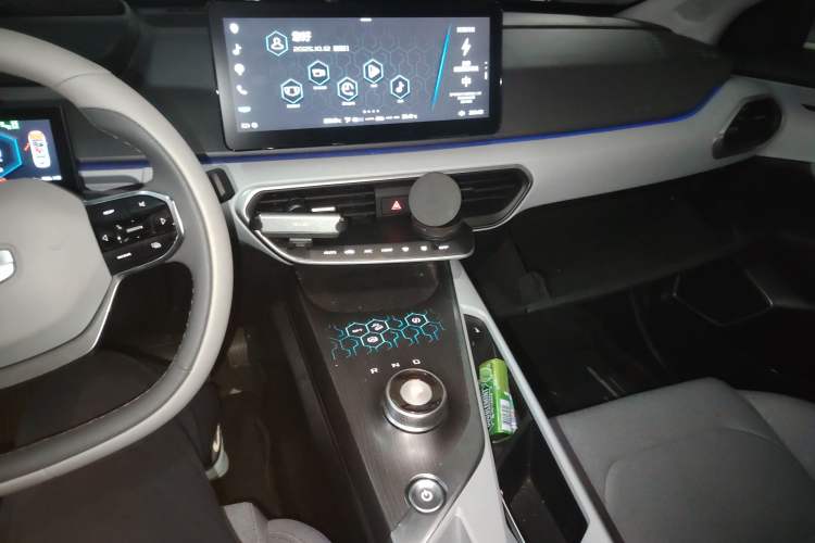 Used Geometry A 2019 Upgraded Model High-Performance Standard Range Power Cube Version
