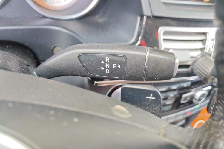 Used Mercedes-Benz E-Class 2015 E 260 L Sport & Fashion Model