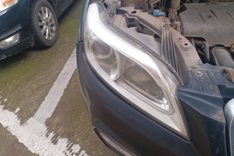 Used Lifan Auto X60 2012 Discovery Edition 1.8L Manual Luxury Model
