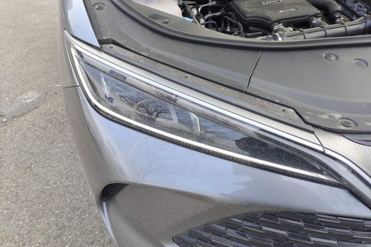 Used BYD Song L DM-i 2025 Intelligent Driving Version 112 km Leading Trim Right Front Headlight