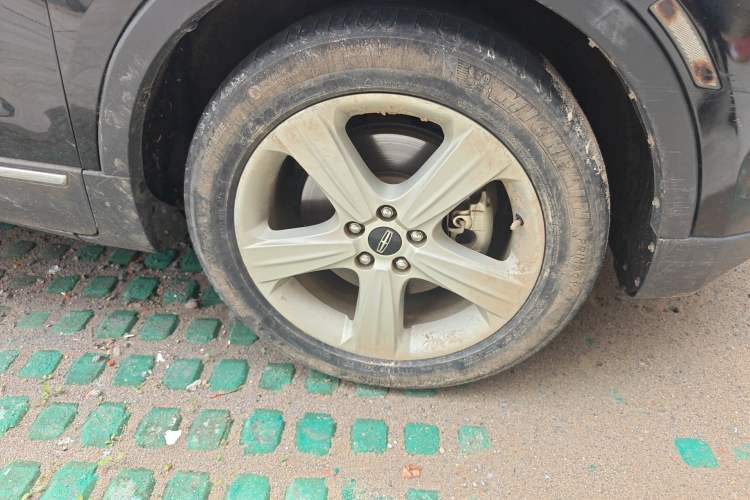 Used Lincoln MKC 2017 2.0T Two-Wheel Drive Deluxe Edition