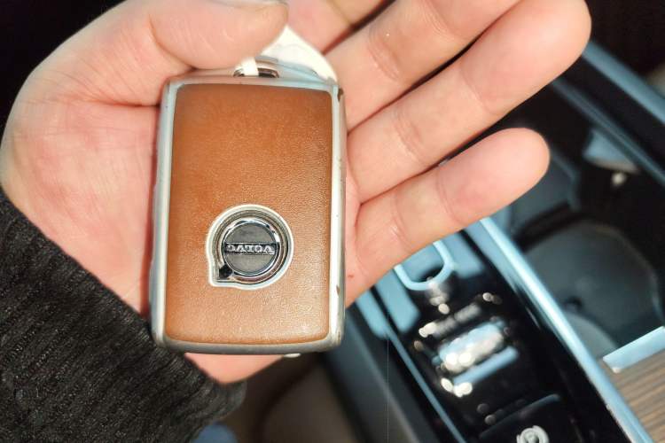 Used Volvo XC60 2021 T5 4x4 Smart Luxury Edition