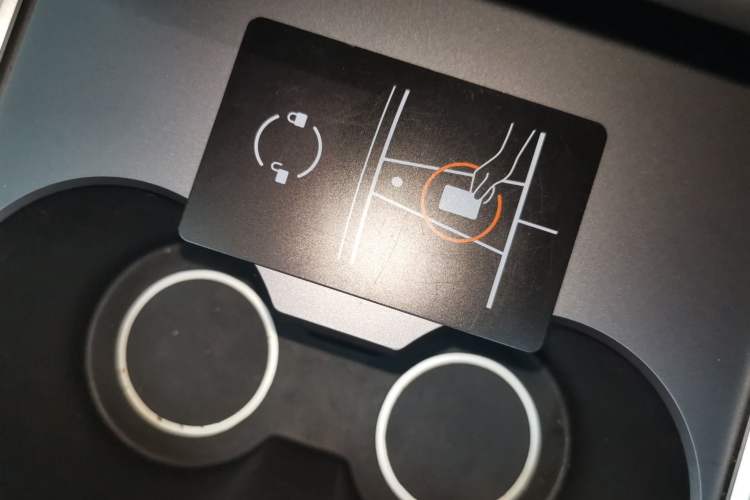 Used Tesla Model Y 2024 Rear-Wheel-Drive Version Interior 1