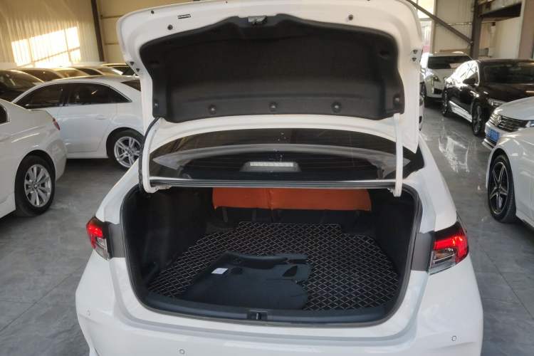 Used Toyota Corolla 2021 1.2T S-CVT Luxury Edition