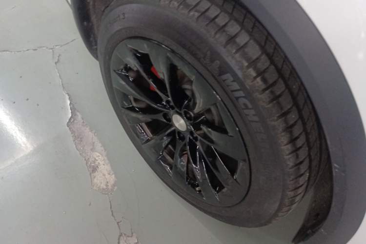 Used Tesla Model X 2019 Long-Range Version
