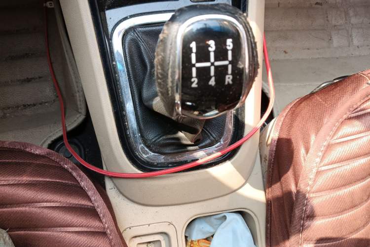 Used Chery E3 2013 1.5L Manual Fashion Model