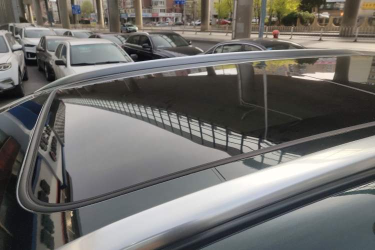 Used Hongqi HS5 2019 2.0T Smart Connect Flagship Edition
