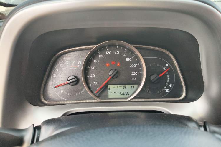 Used Toyota RAV4 2019 2.0L CVT Two-Wheel Drive Pioneer Edition China VI Standard