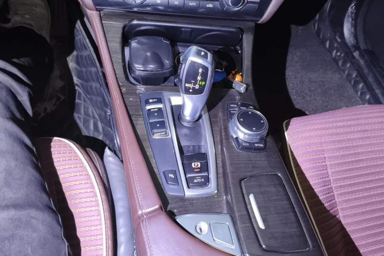 Used BMW 5 Series 2014 525Li Luxury Design Package Gear Lever