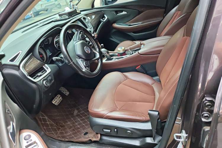 Used Buick Envision 2017 20T Two-Wheel Drive Luxury Model Left Front Seat