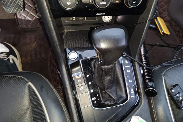 Used Volkswagen Tiguan L 2017 330TSI Automatic Two-Wheel Drive Flagship Edition
