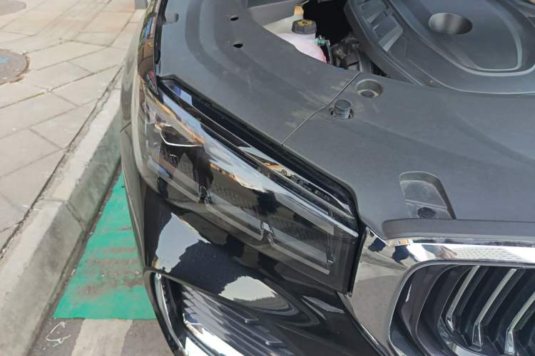 Used Geely Auto Monjaro L 2024 2.0TD DCT EVO Two-Wheel Drive Long-Range Version Right Front Headlight