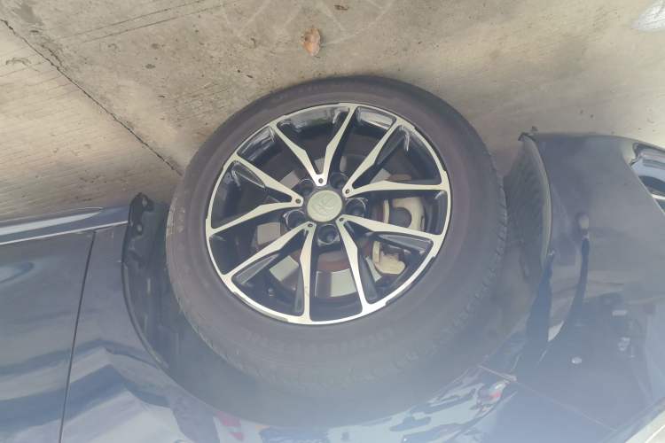 Used BYD Song MAX 2017 1.5T Automatic Smart Connect Elite 7-Seater
