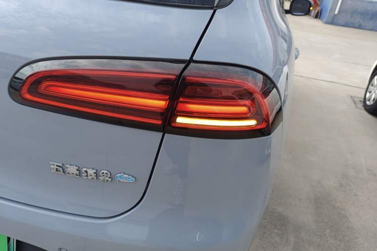 Used Wuling Bingo PLUS 2024 510 km Flagship Edition Four-Seater Version