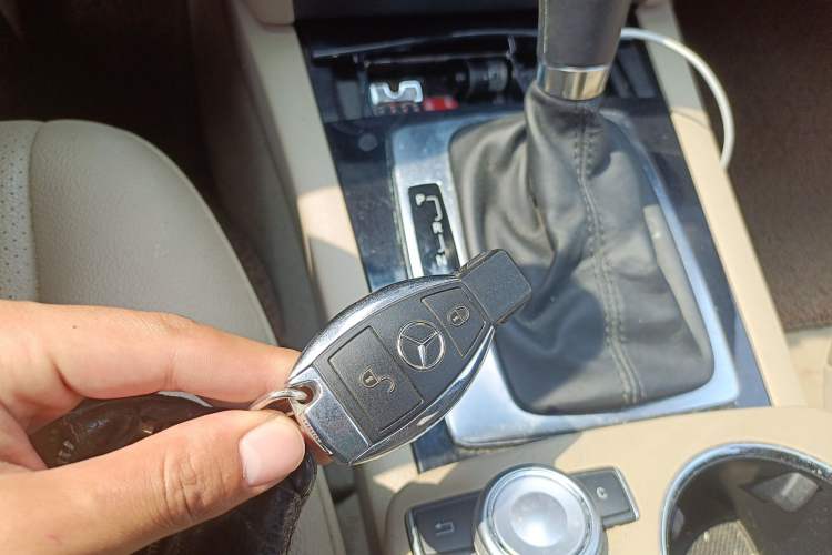 Used Mercedes-Benz GLK-Class 2011 GLK 300 4MATIC Dynamic Model
