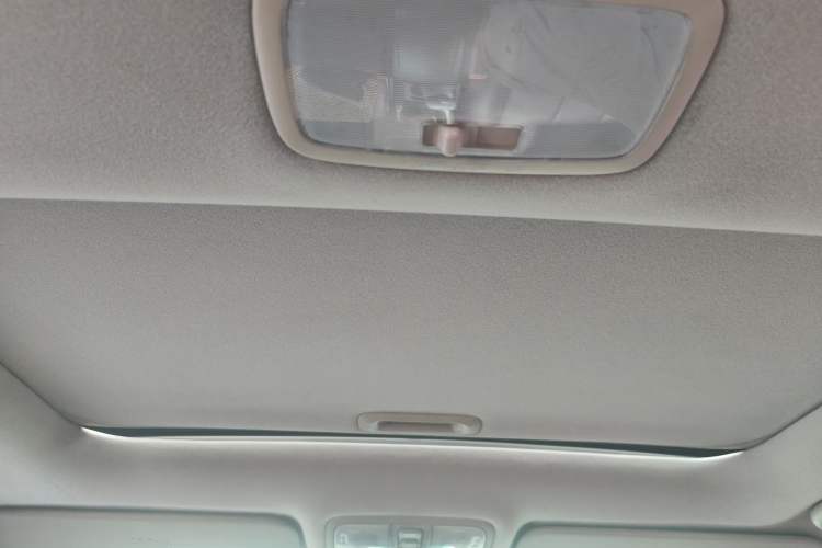 Used Hyundai Celesta 2011 1.6L Manual Luxury Model