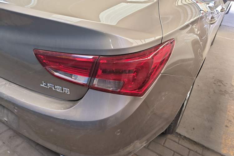 Used Buick Verano 2018 Sedan 20T Dual-Clutch Leading Model
