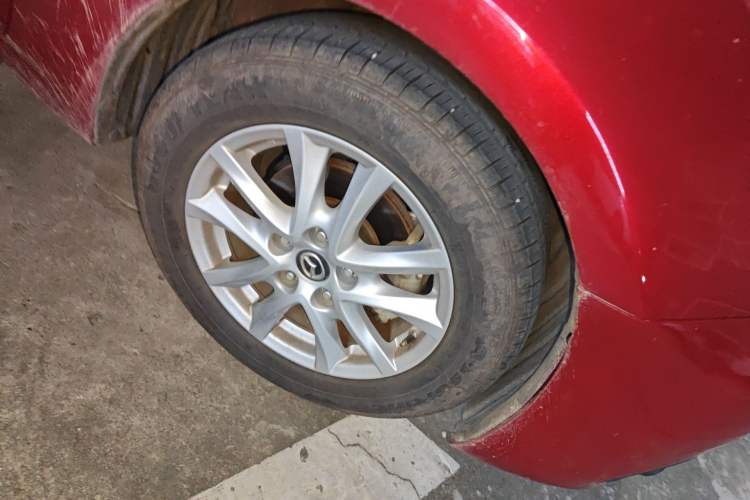 Used Mazda 3 Axela 2017 Sedan 1.5L Automatic Luxury Model Emission Standard China V
