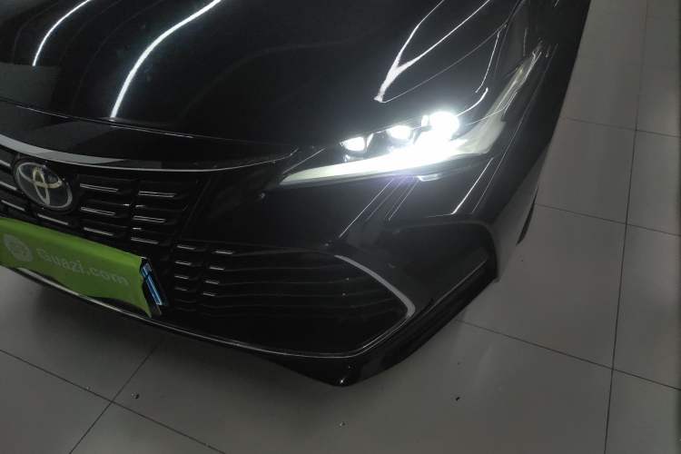 Used Toyota Avalon 2022 Dual-Engine 2.5L Luxury Edition