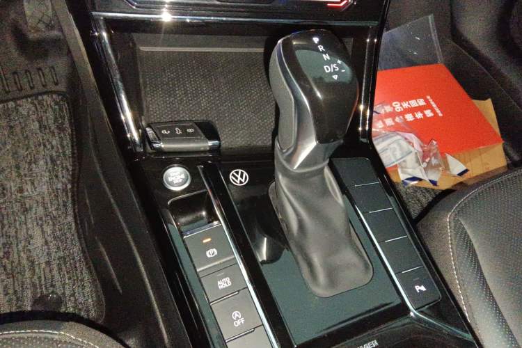 Used Volkswagen Passat 2025 Outstanding Model 380TSI Starry Dragon Edition
