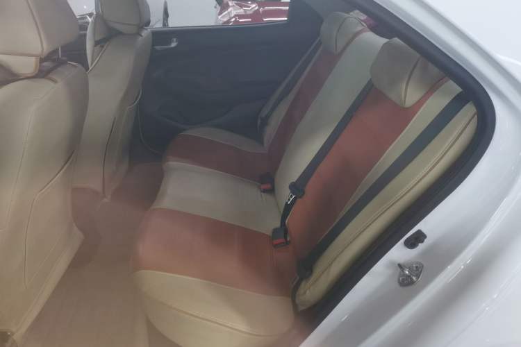 Used Hyundai Verna (older generation) 2020 1.4L Manual GL Refreshed Edition