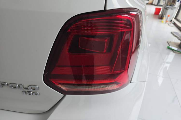 Used Volkswagen Polo 2018 1.5L Automatic Advanced Driving Model Right Rear Taillight